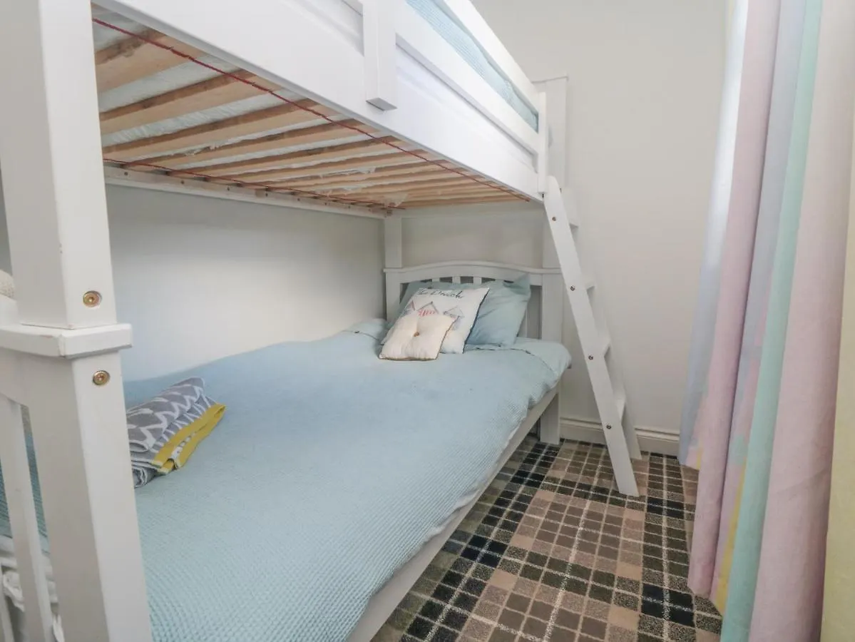 Greengables Apartment Reighton